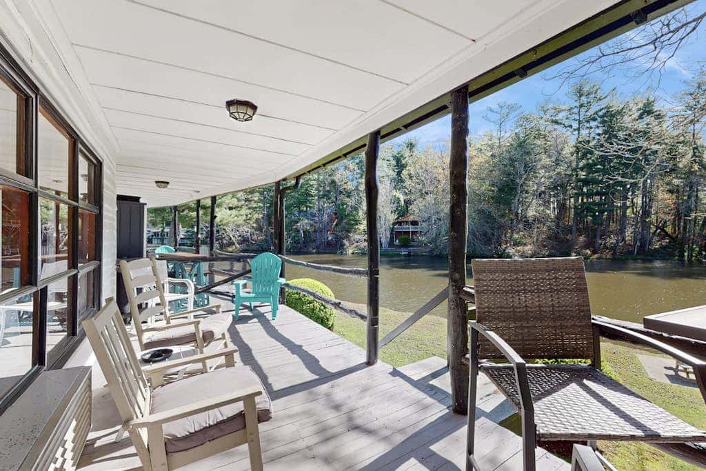 Lakeview Cottage - Unit 305