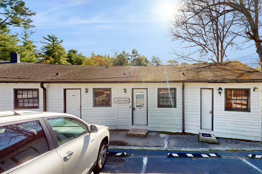 Lakeview Cottage - Unit 305
