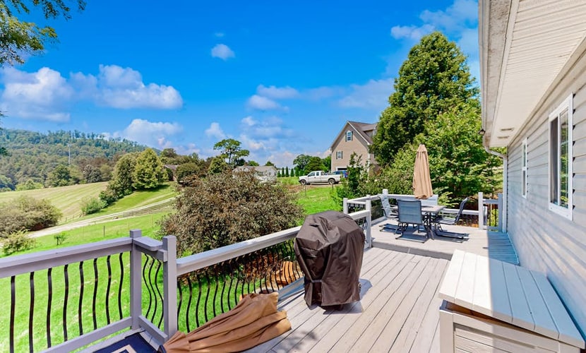 Dog-friendly Storybook Mountain retreat with hot tub, yard