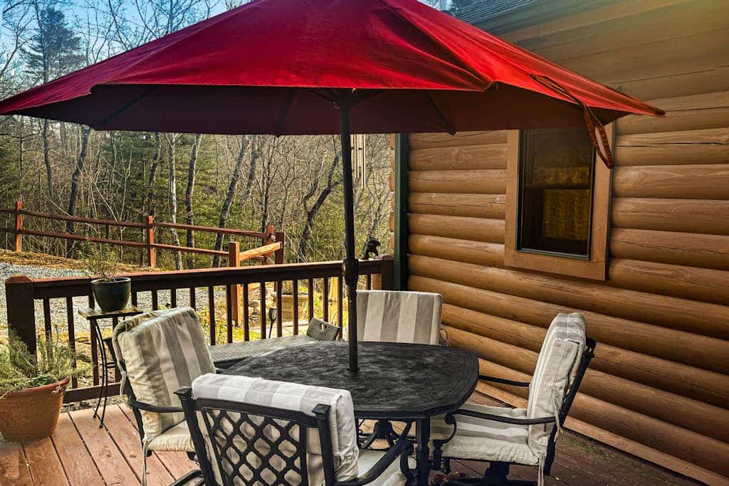 Mtn-view home close to parks with private sauna, decks, wood stove, grill, W/D