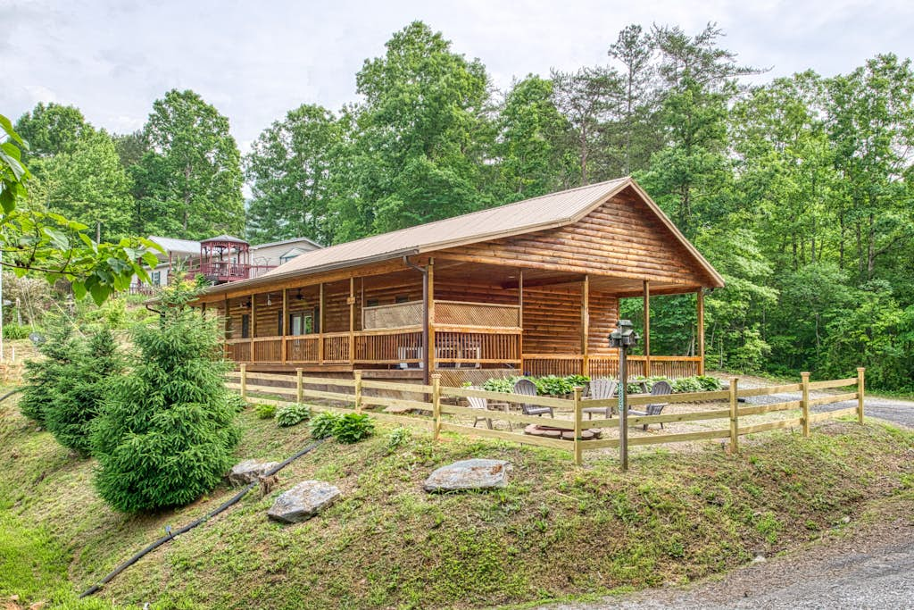 Town Mountain Lodge