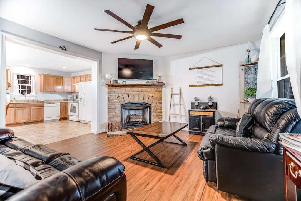 Dog-Friendly Mountain Cabin Near Lakes & Trails w/Free WiFi, W/D, Deck, Firepit
