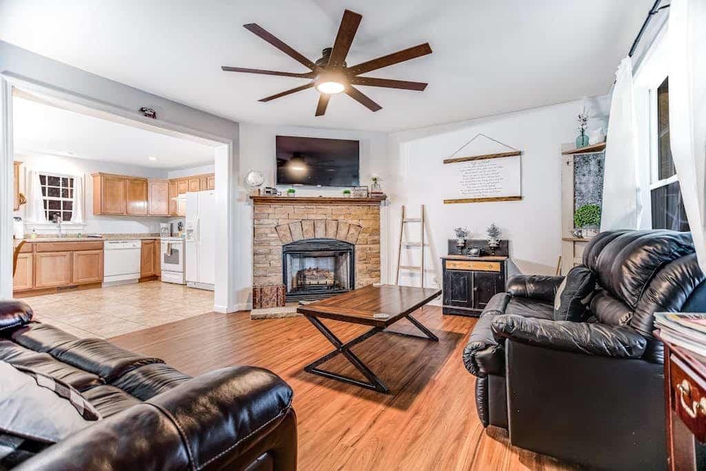Dog-Friendly Mountain Cabin Near Lakes & Trails w/Free WiFi, W/D, Deck, Firepit
