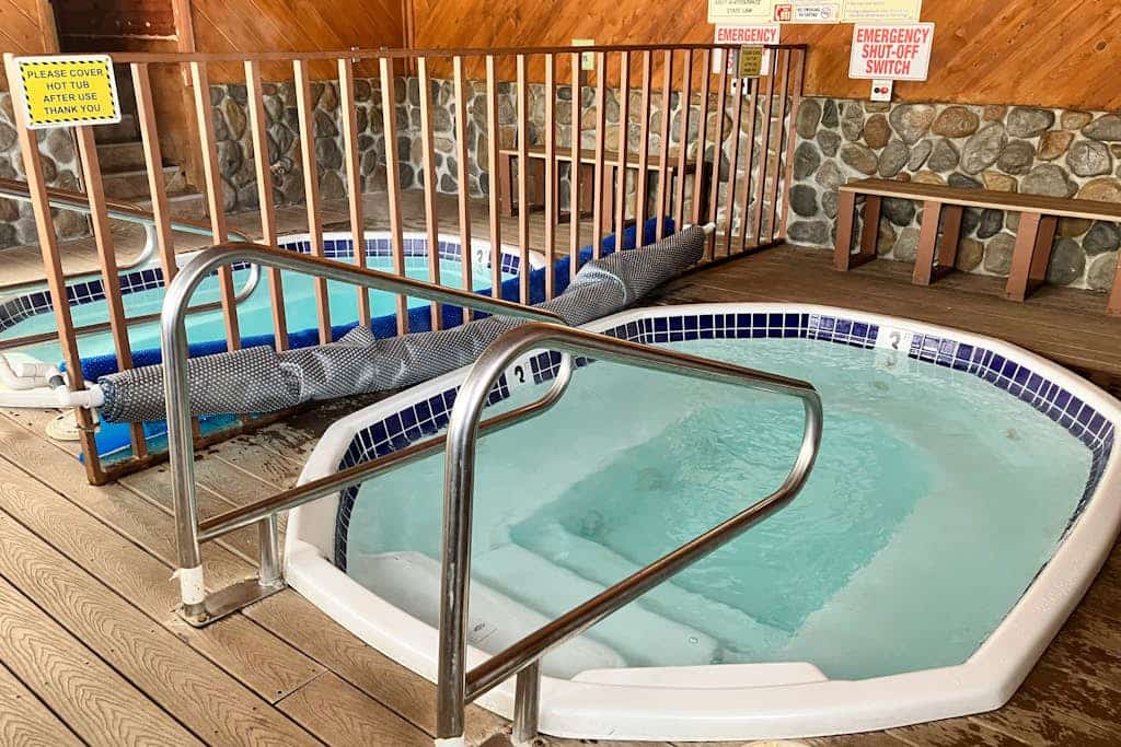 A Serene Destination with Shared Pool, Sauna, and Hot Tub