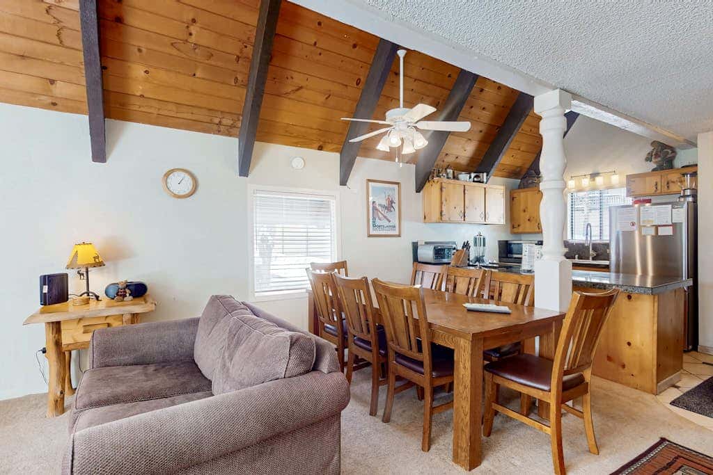 Mammoth View Villas 30