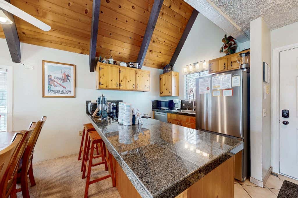 Mammoth View Villas 30