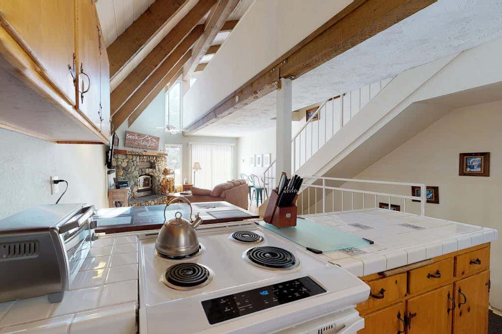 Mammoth View Villas 21
