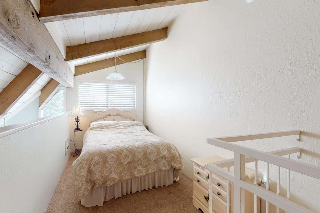 Mammoth View Villas 21