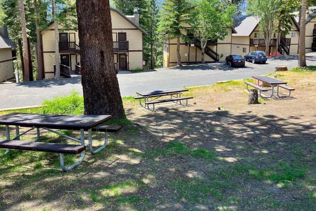 Mammoth View Villas 21
