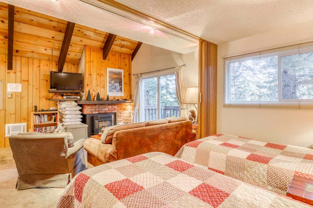 Mammoth View Villas 35