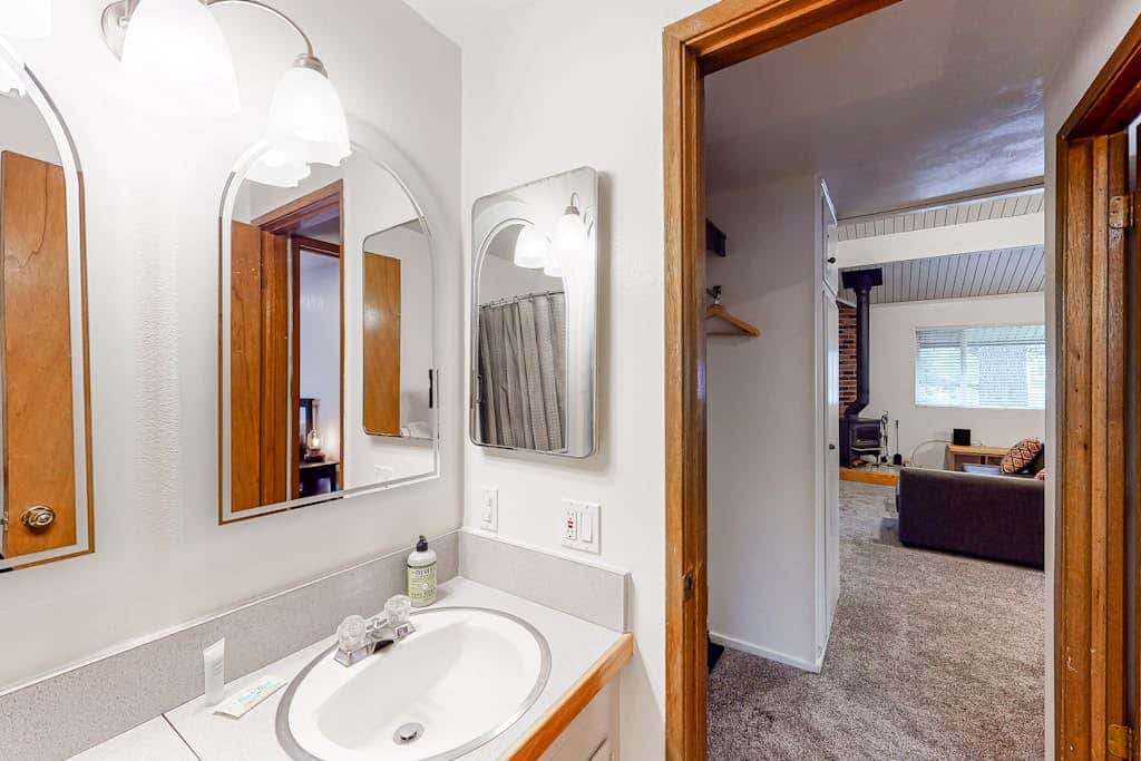 Sierra Manors 145
