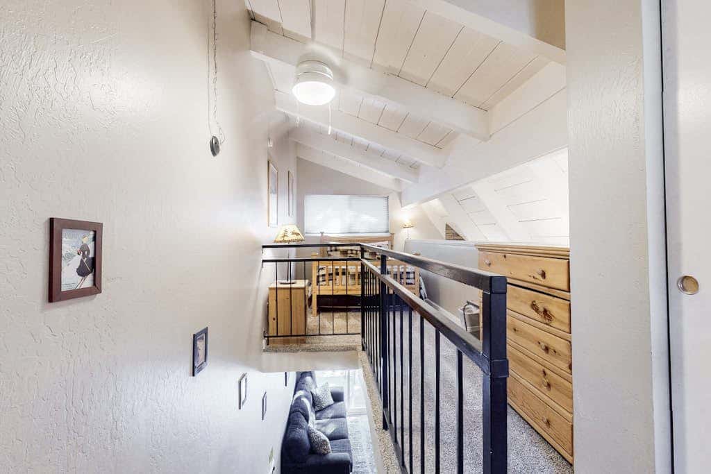 Mammoth View Villas 24