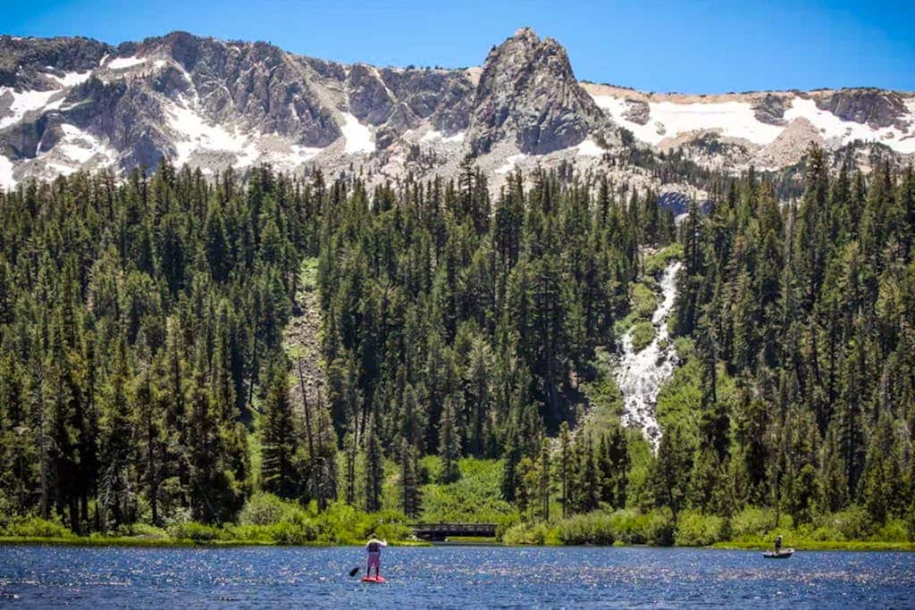 Mammoth View Villas 24