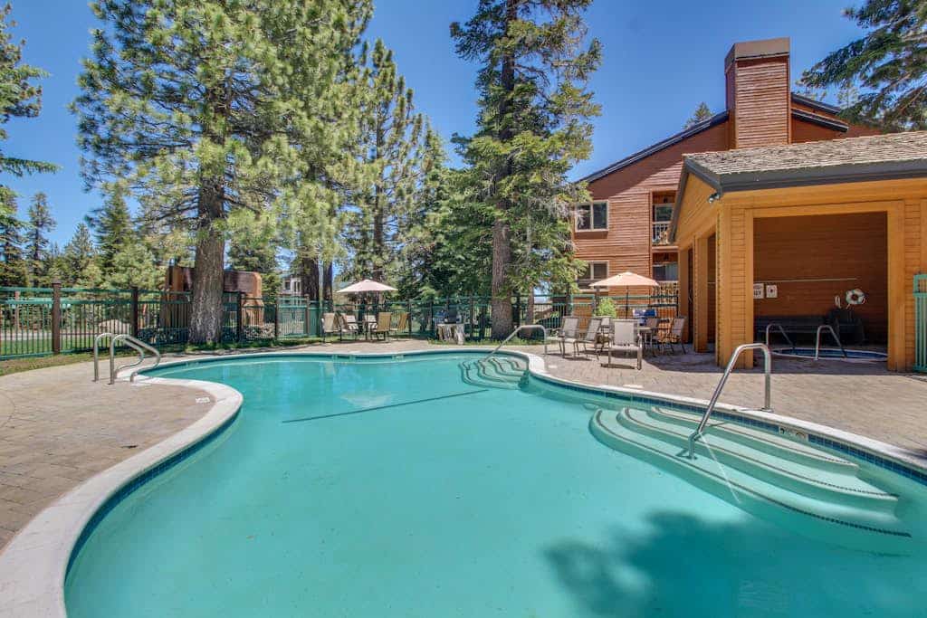 Home with Views, Shared Pool & Hot Tub - Near the Slopes