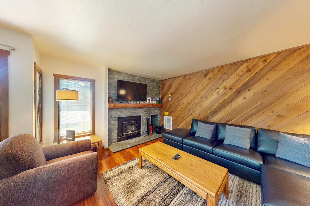 Snowcreek 27