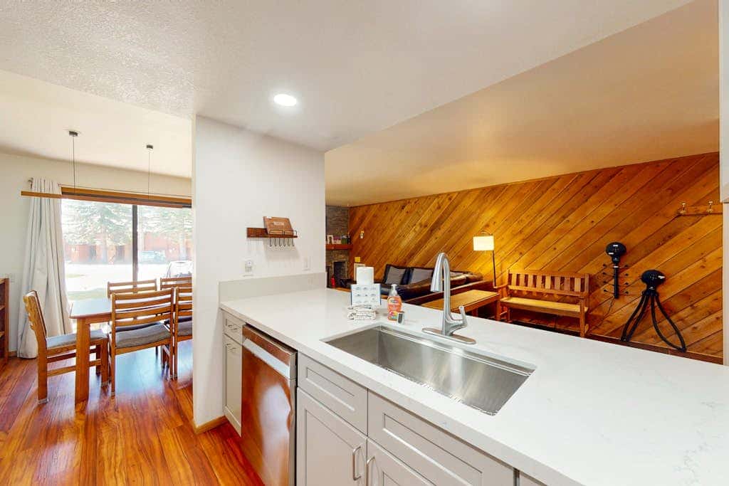 Snowcreek 27