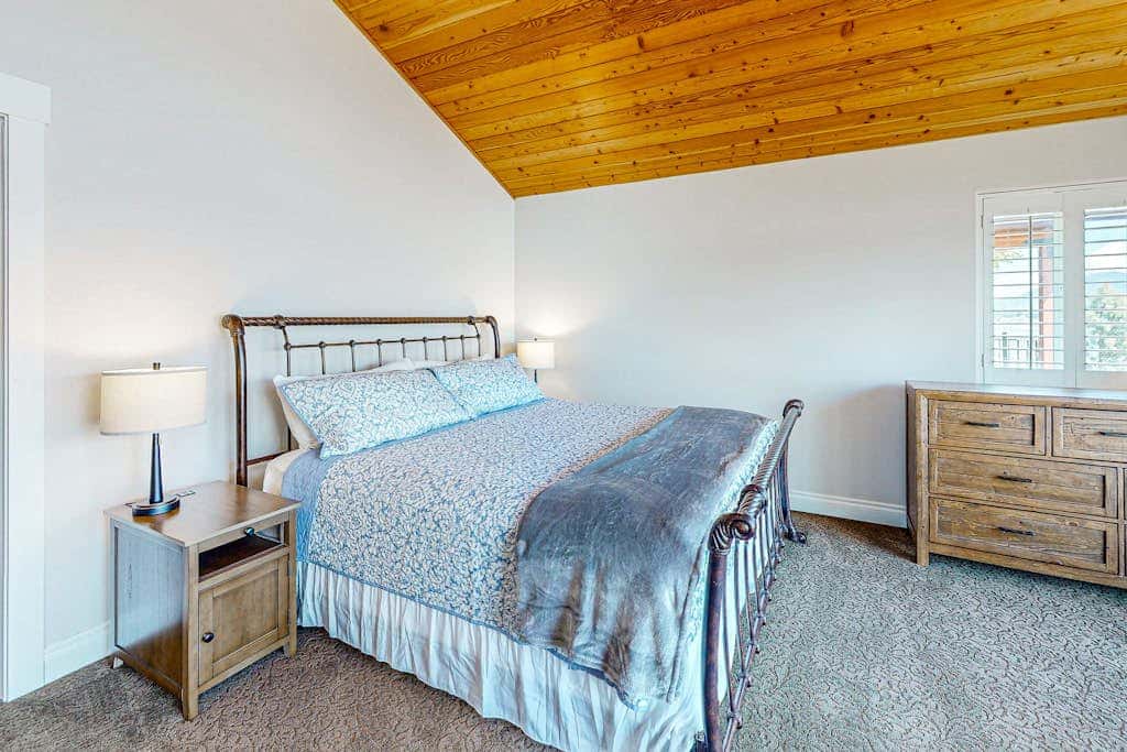Monarch House -Home and Studio