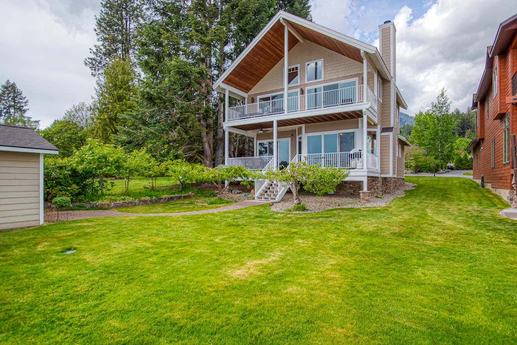 Monarch House -Home and Studio