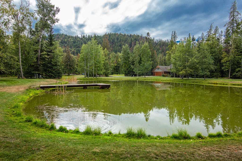 Scenic Idaho Club Lodge with full kitchen & outdoor dining area