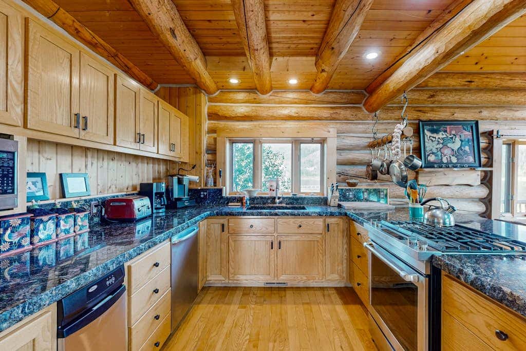 Waterfront Ranch on Pend Oreille