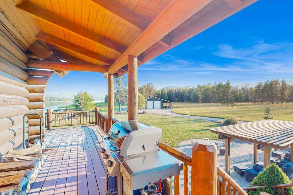 Waterfront Ranch on Pend Oreille