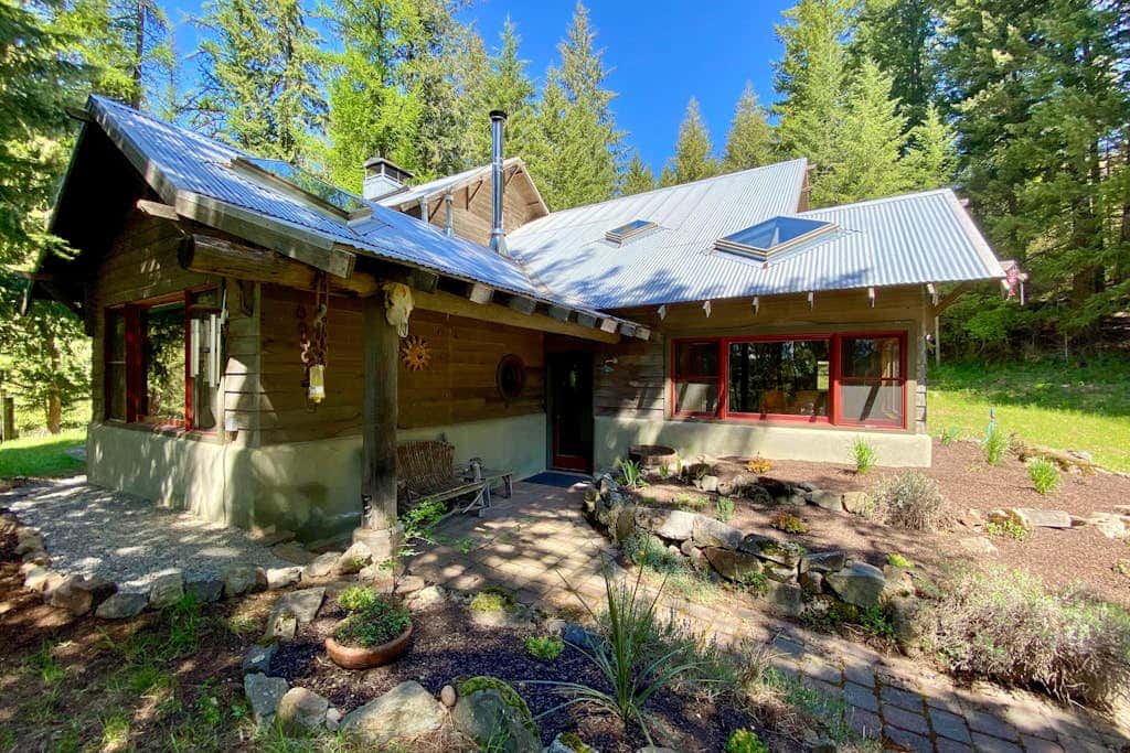 Eureka Lodge