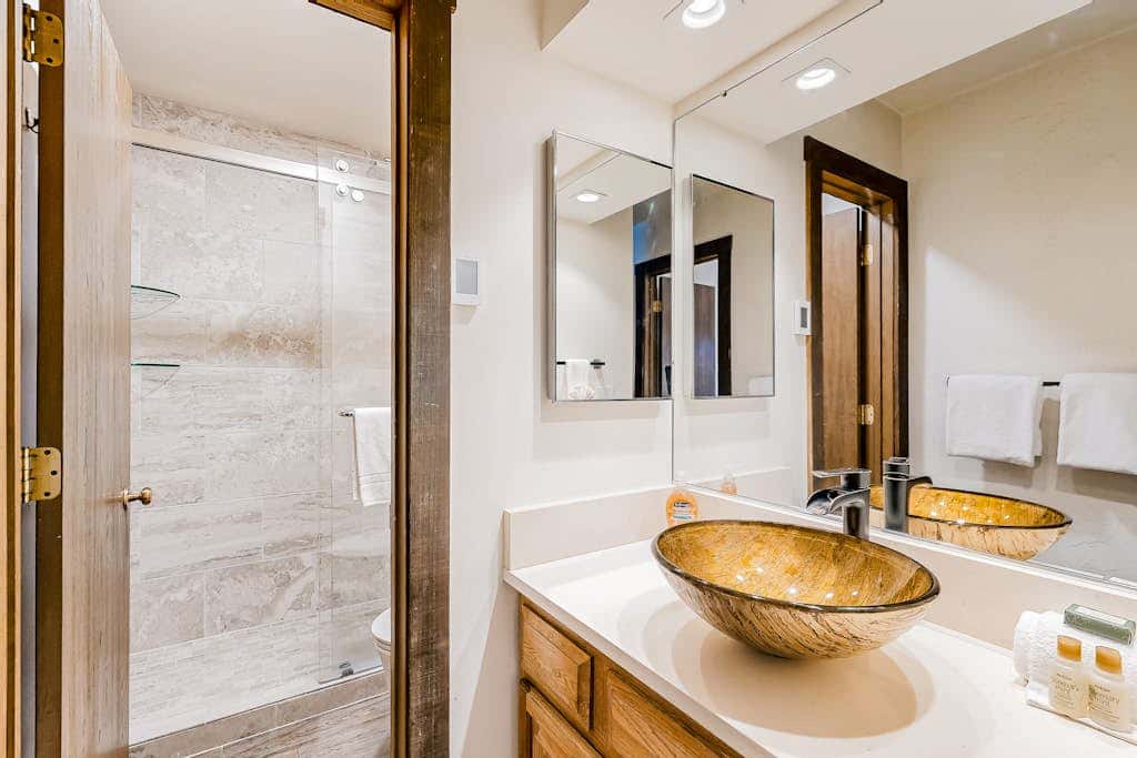 Bridgepoint Condo on Trail Creek