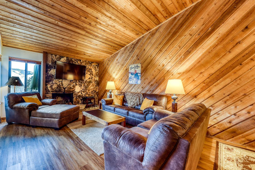 Ridge Hideaway