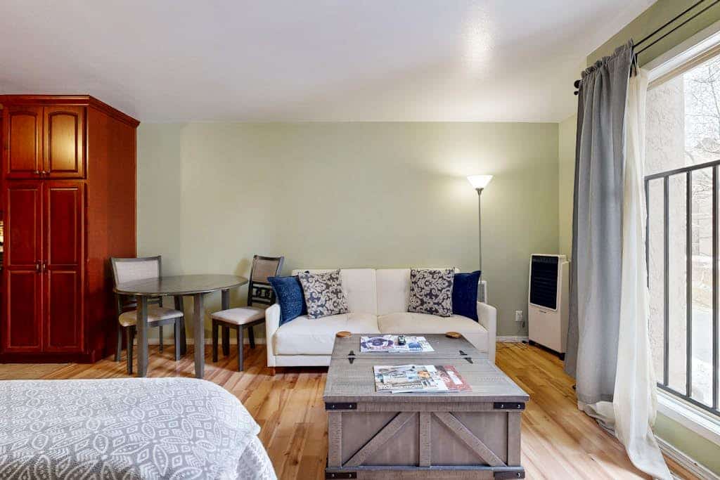 Cozy Mountain Studio  Walk to Lifts, & Ideal Location Near Town