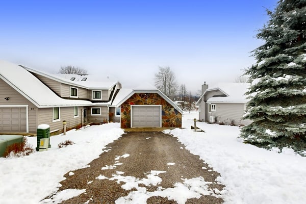 Spacious Dog-Friendly Condo on the 7th Hole of Eagle Bend Golf Course