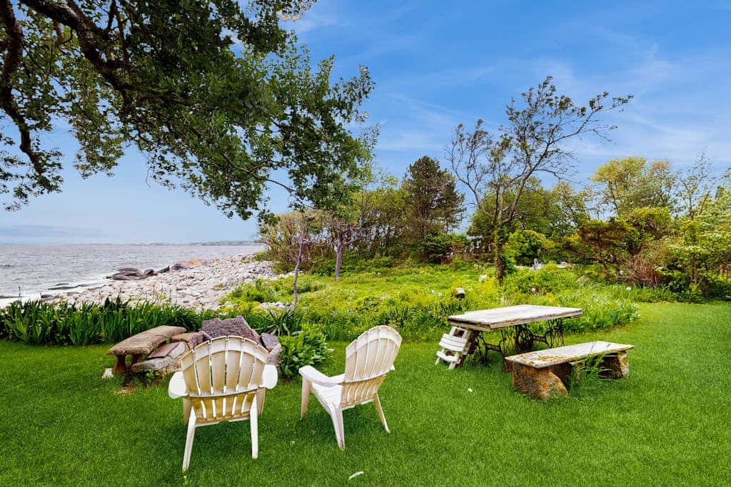 Rustic Rockport Cottage
