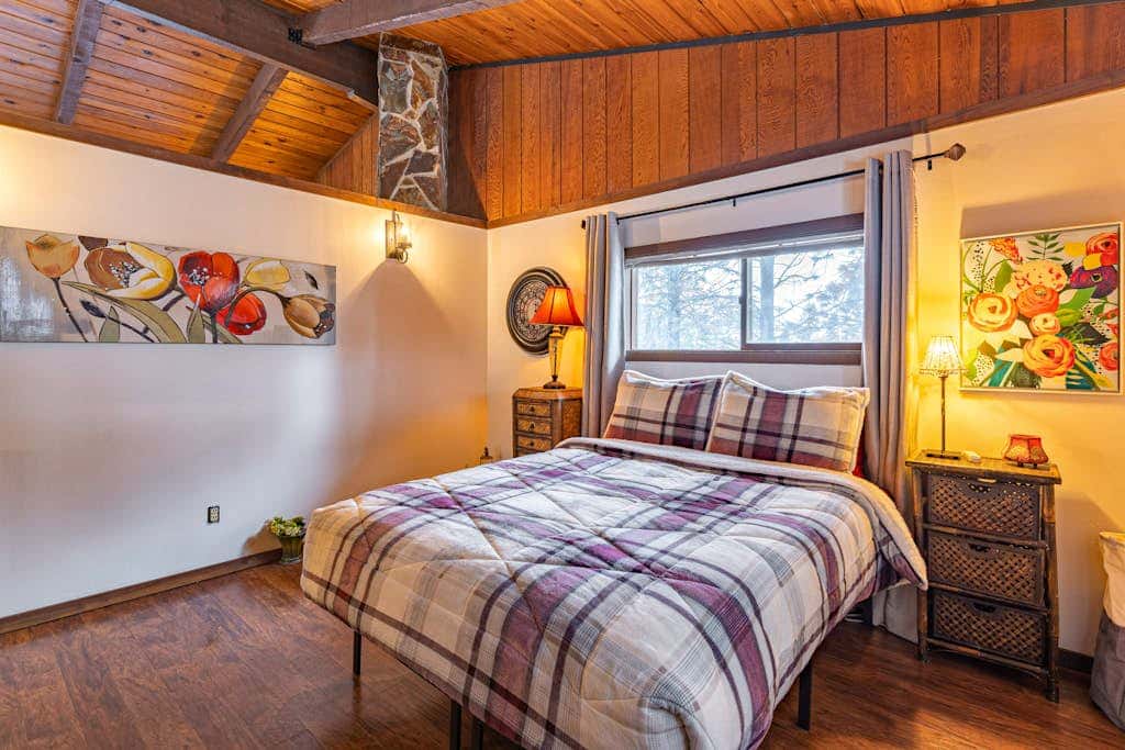 Hilltop Hideaway
