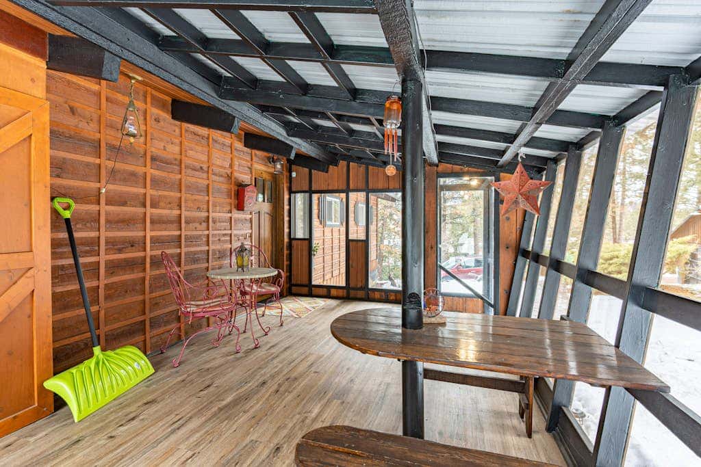 Hilltop Hideaway