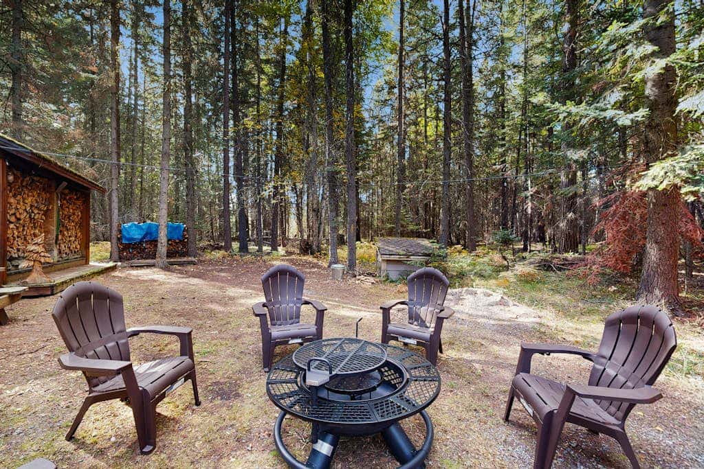 Deer Pine Cabin