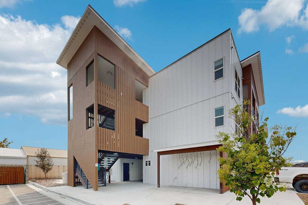 Mod Haus 1