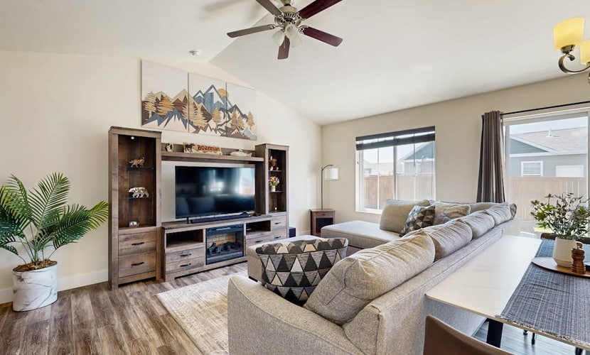 Bridger View Retreat | House in Belgrade with enclosed backyard, patio, & grill