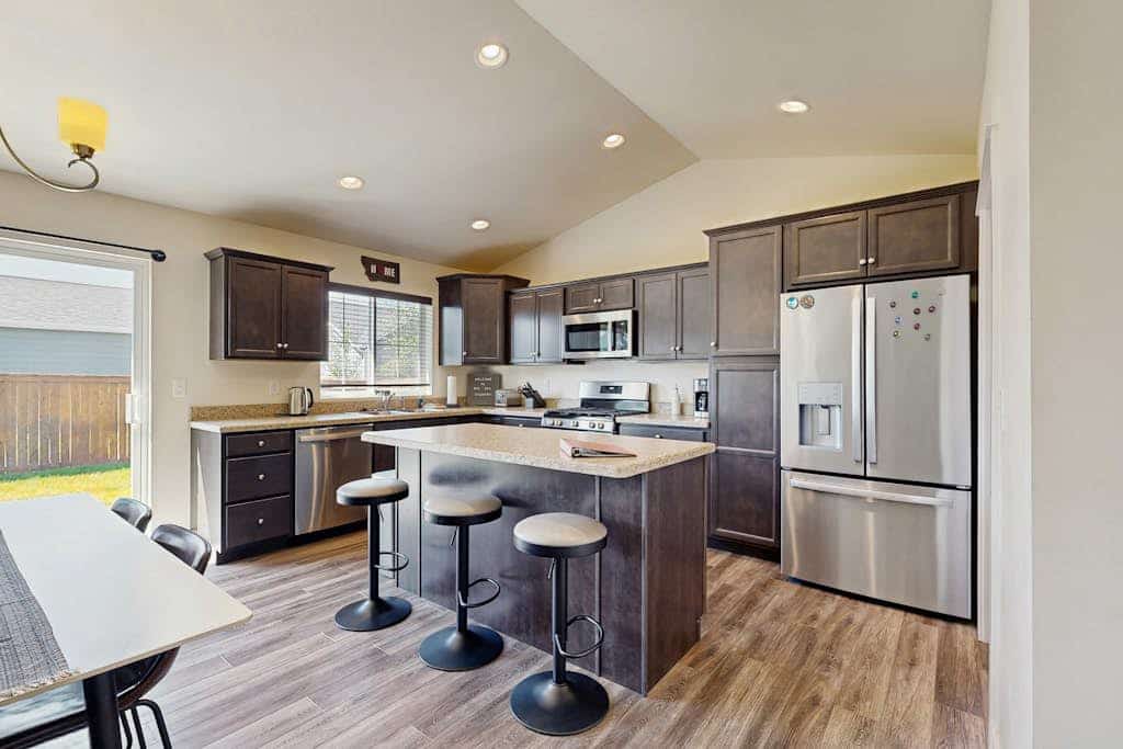 Bridger View Retreat | House in Belgrade with enclosed backyard, patio, & grill