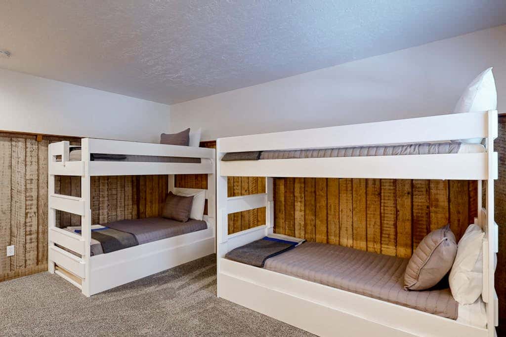 Moose Trail Lodge