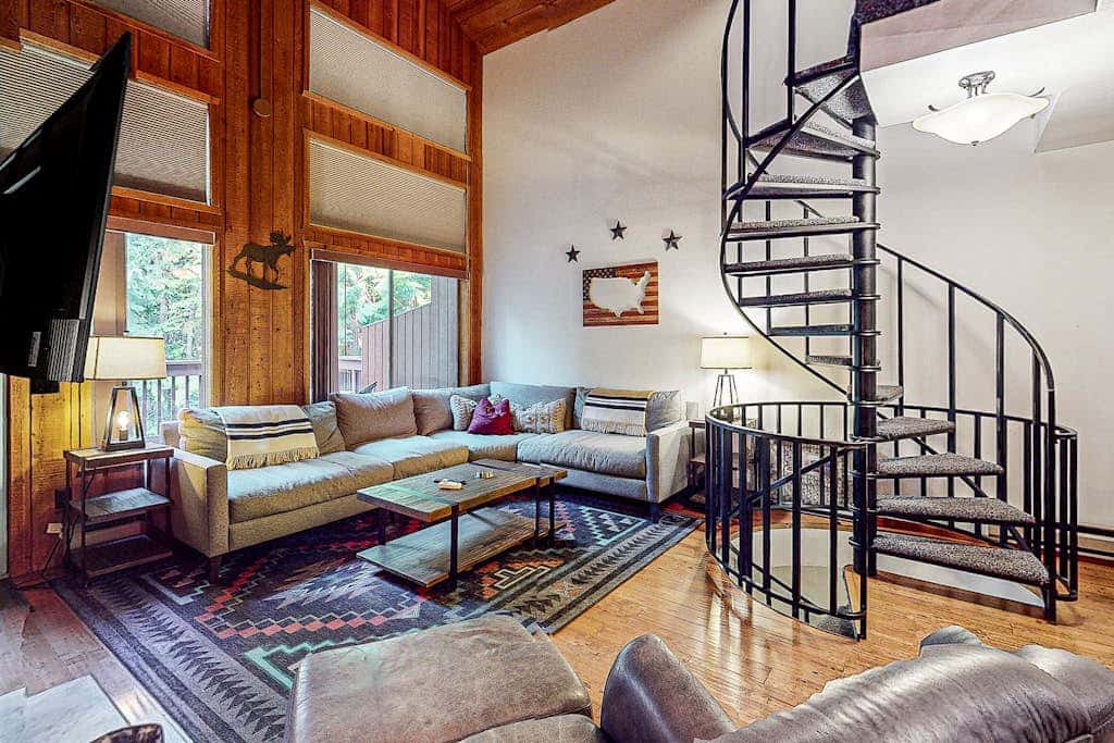Peaceful Pine Retreat