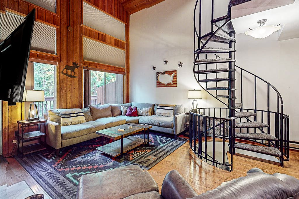 Peaceful Pine Retreat