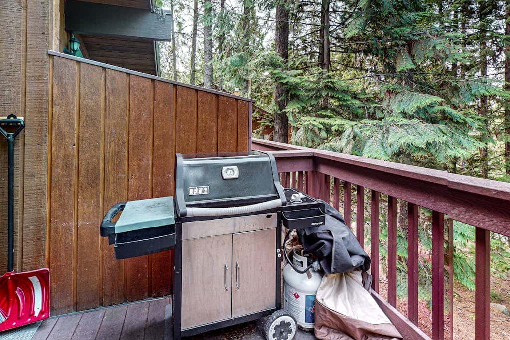 Peaceful Pine Retreat