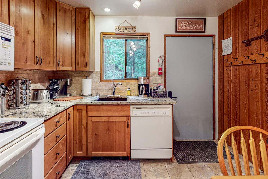 Peaceful Pine Retreat