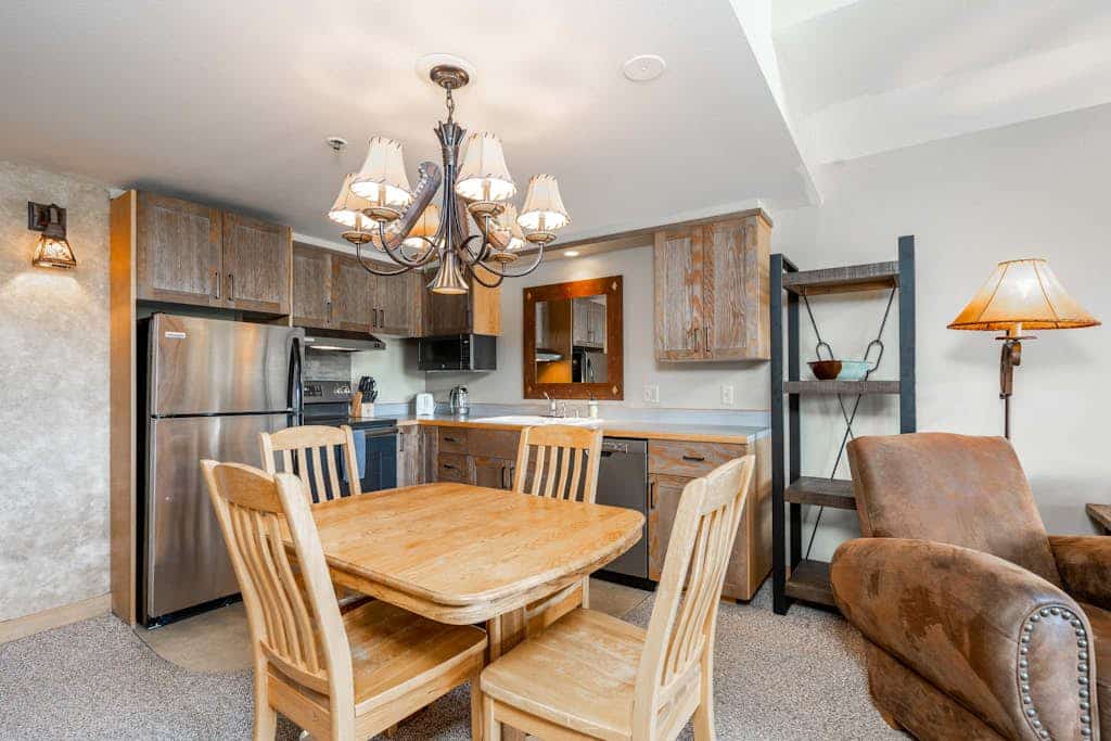 Slope side family fun condo with shared pool and hot tub
