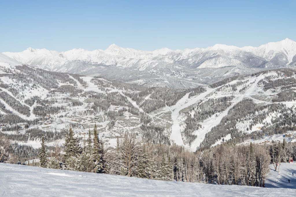 Slopeside ski-in/ski-out condo with private hot tub & panoramic views