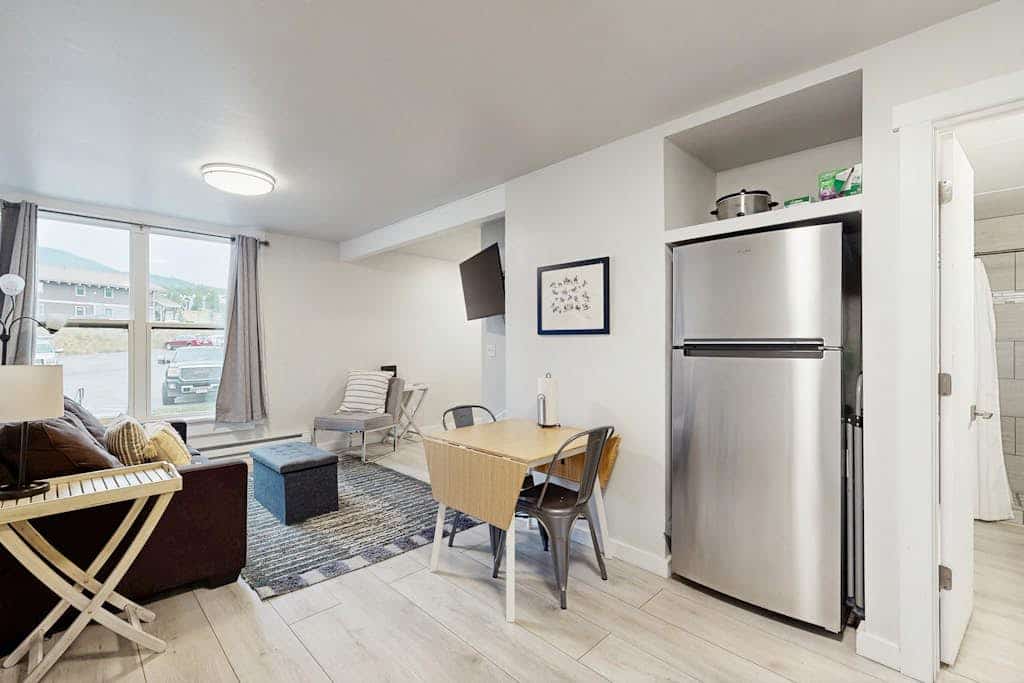 Modern Condo 0.3 Miles from Big Sky Resort – Walk to Lifts, Dining & More!