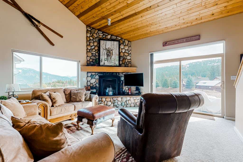 Moose Alley Chalet
