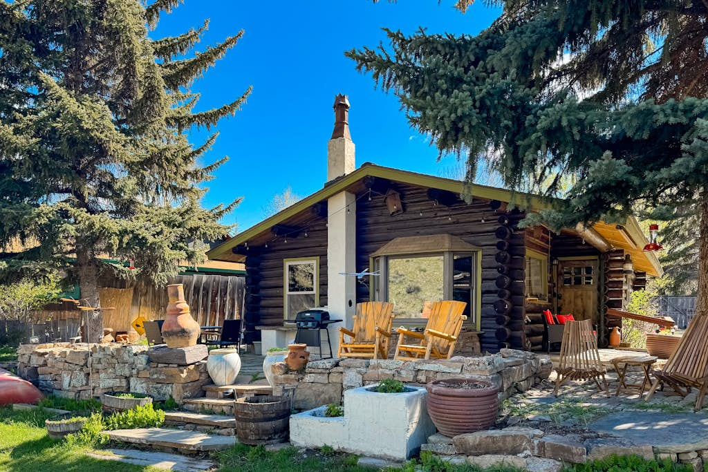 Bucks House