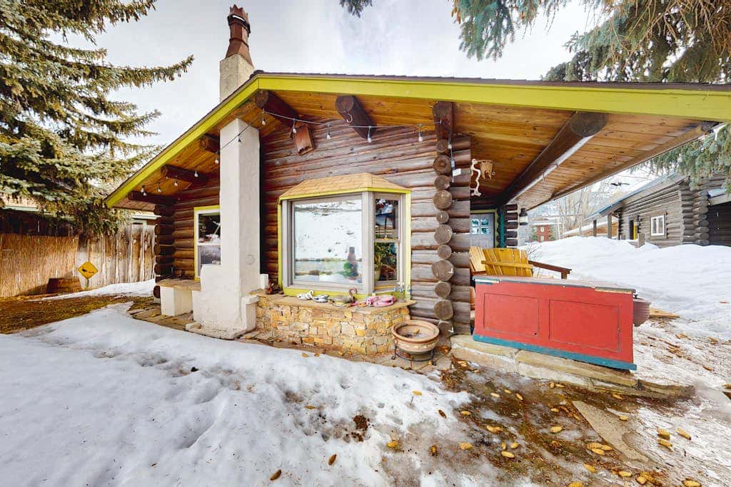 Bucks House