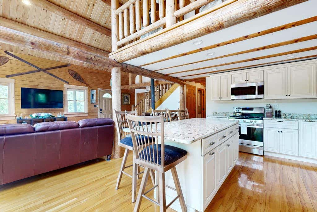 Charming Hideaway