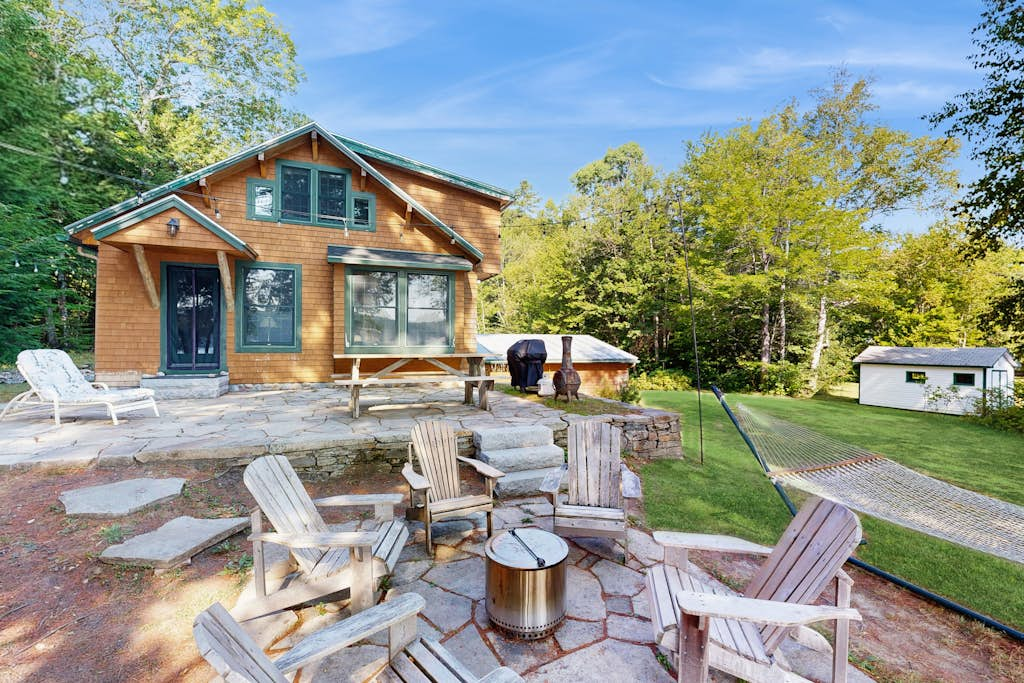 Great Pond House